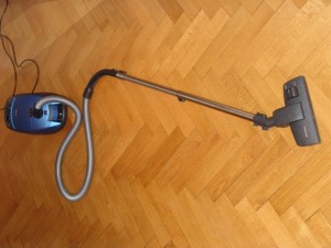 best vacuum for hardwood floors reviews